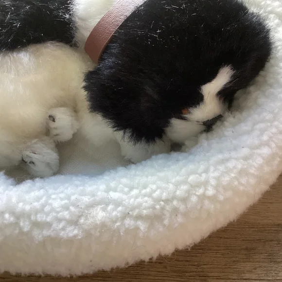 Sleeping Dog Plush Toy Battery Operated Stuffed Puppy Breathing Tested 10x11” - Picture 4 of 9